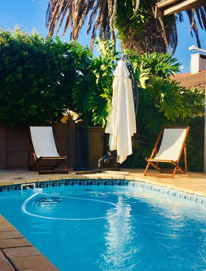 Dolphin Circle Bed And Breakfast Plettenberg Bay Exteriör bild