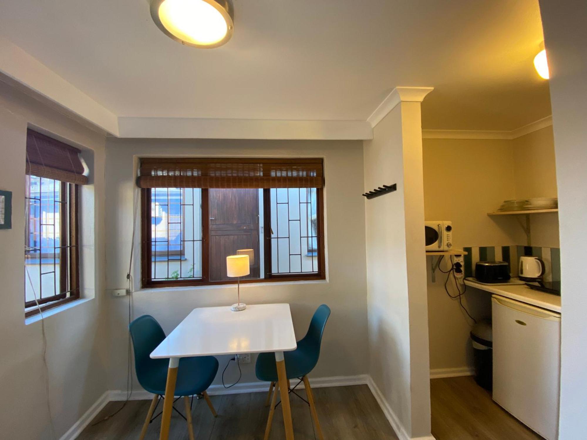 Dolphin Circle Bed And Breakfast Plettenberg Bay Rum bild